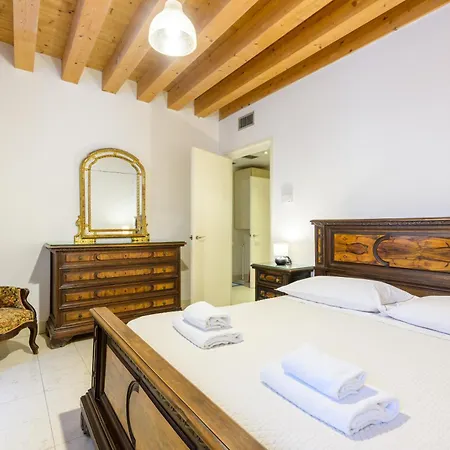 Modern Arch By Sarlux * Βενετία