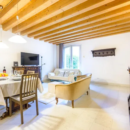 Modern Arch By Sarlux Apartament *