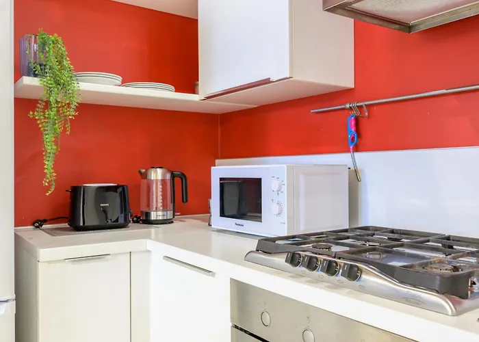 Modern Arch By Sarlux アパート