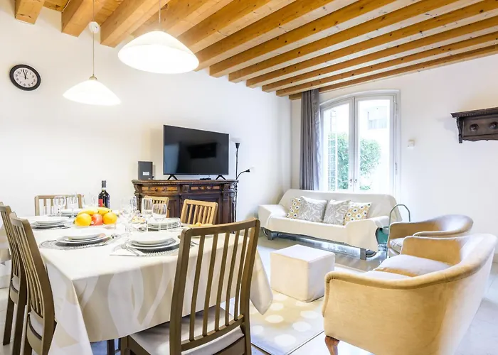 アパート Modern Arch By Sarlux *