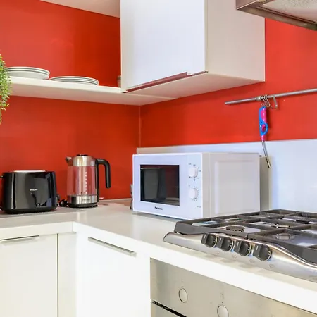 Modern Arch By Sarlux Lägenhet